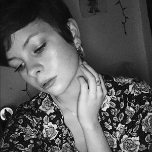 Meet your Posher, Cara